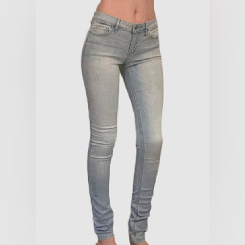 Hollister | Light Wash Low Rise Skinny Jeans